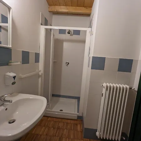 Rifugio Aleve Otel Castello (Piedmont)