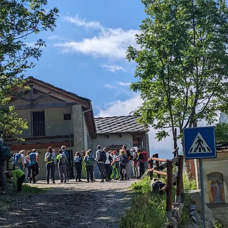 Rifugio Aleve Otel Castello (Piedmont)